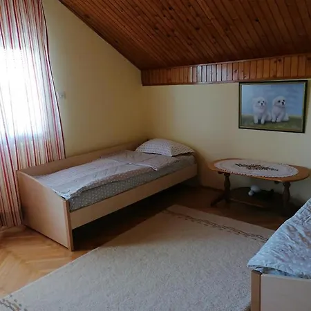 Bed & Breakfast Kuca Maric *